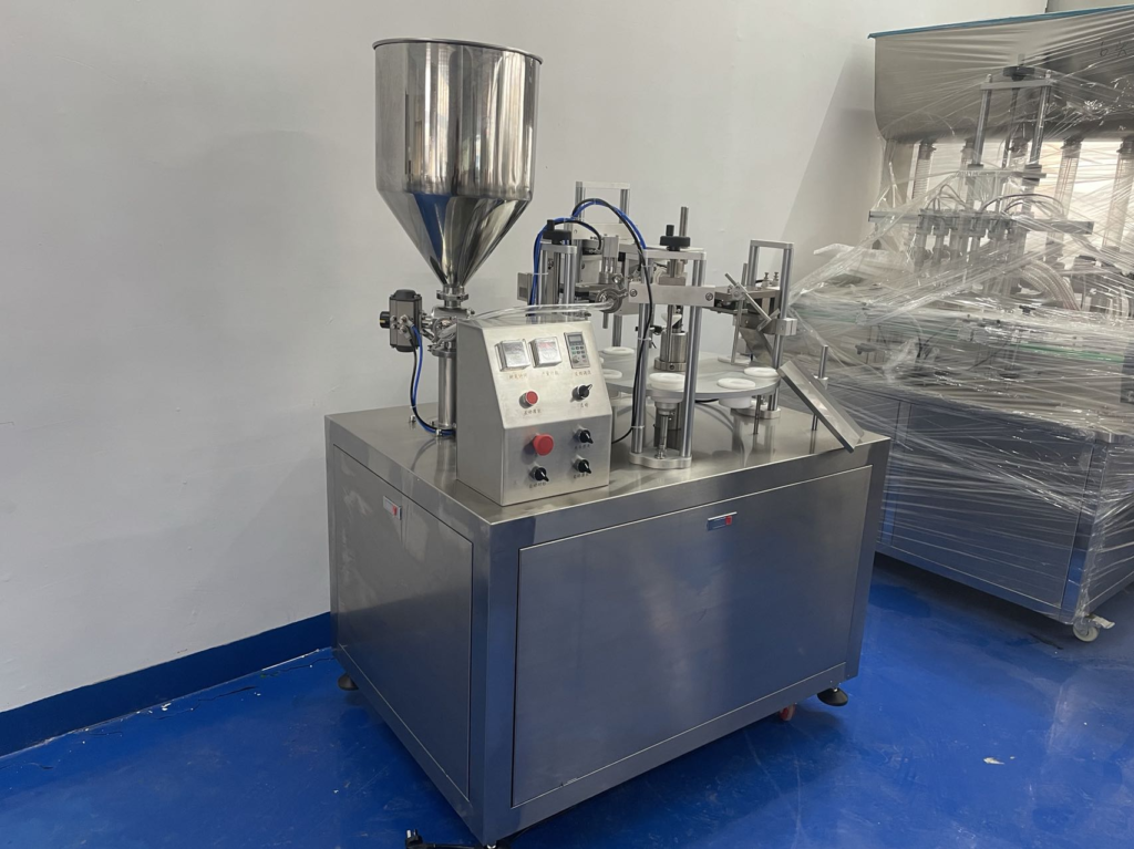 tube filling and sealing machine 02
